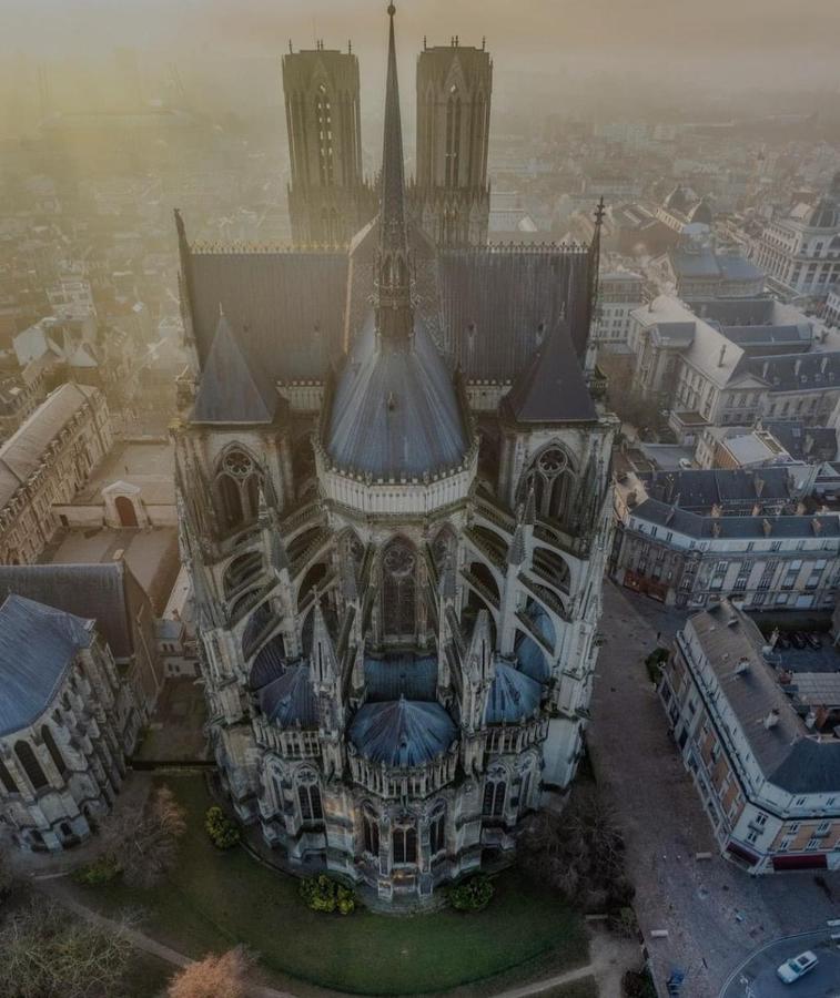 La Place Des Sacres, Proche Gare Et Centre แร็งส์ ภายนอก รูปภาพ
